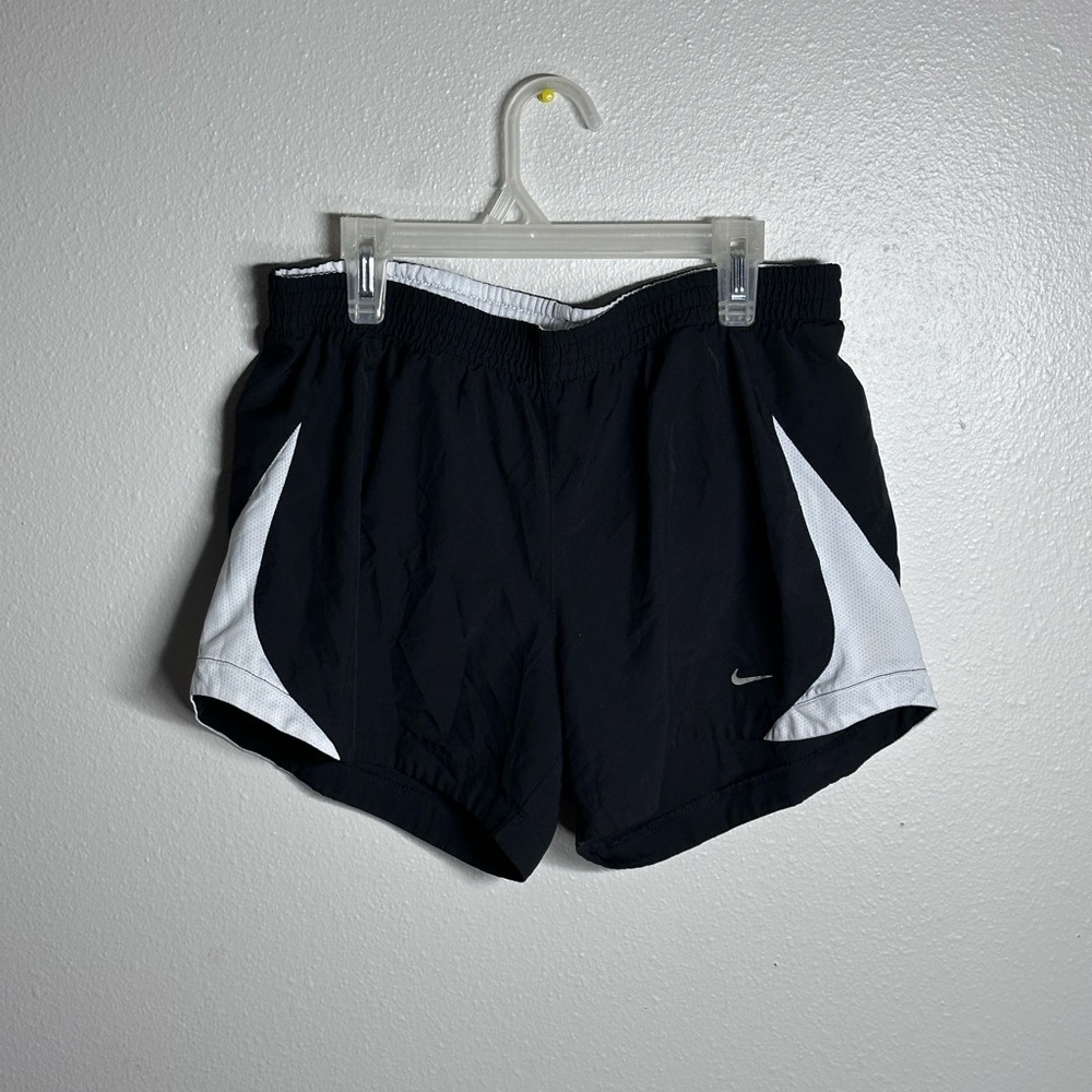 Nike‎ Dri-Fit Women Running Athletic Black/White Shorts size M